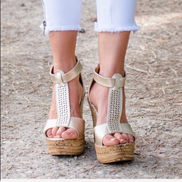 Boho Champagne Cork Wedges - Picture 3 of 5
